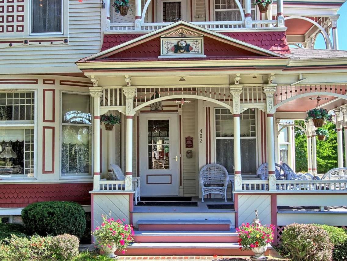 Grand Victorian B&B Inn Bellaire Екстериор снимка
