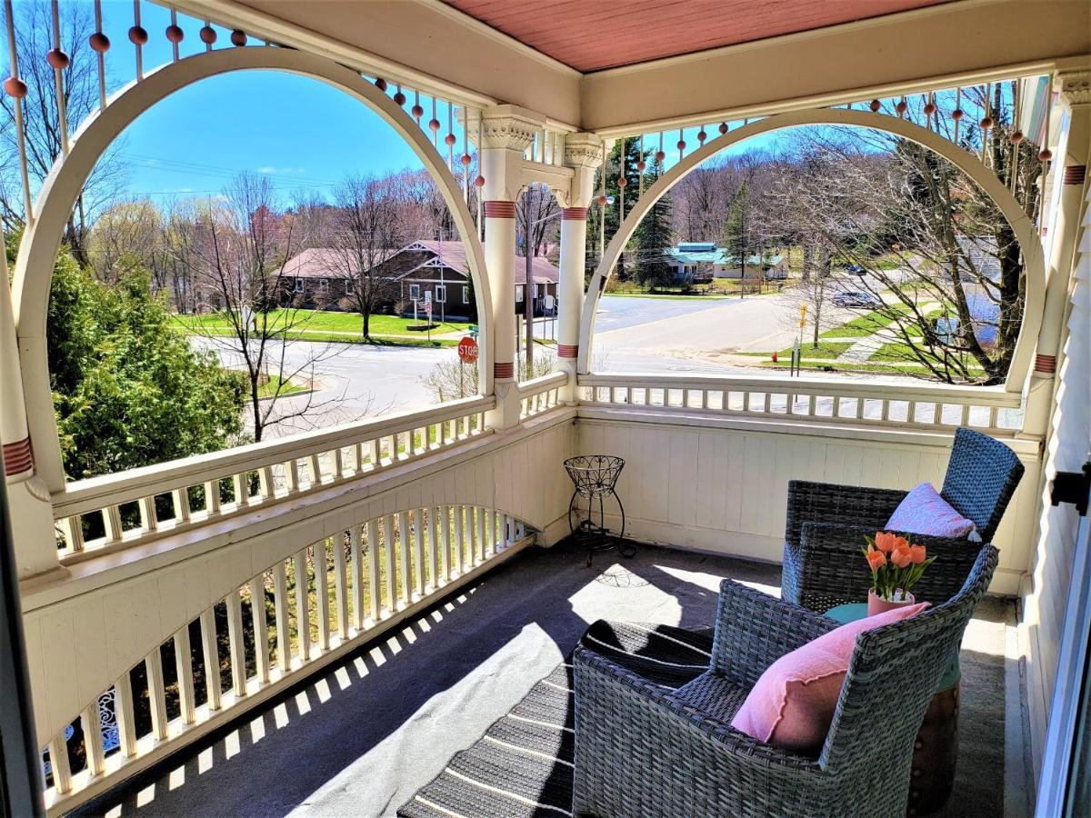 Grand Victorian B&B Inn Bellaire Екстериор снимка