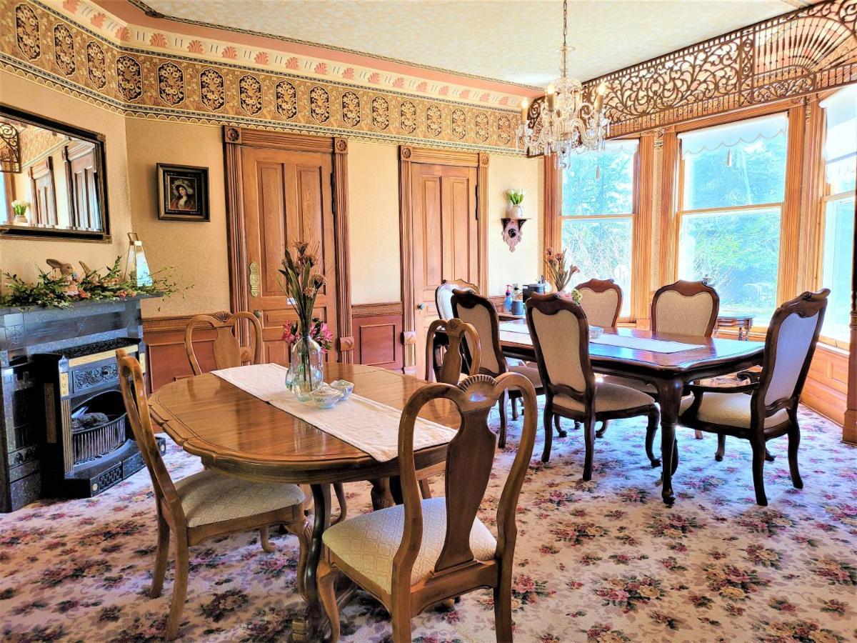 Grand Victorian B&B Inn Bellaire Екстериор снимка